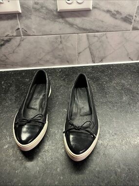 LADIES Gently Worn ECCO FLATS LEATHER SHOES